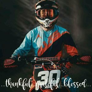 Meet your Posher, Kellar